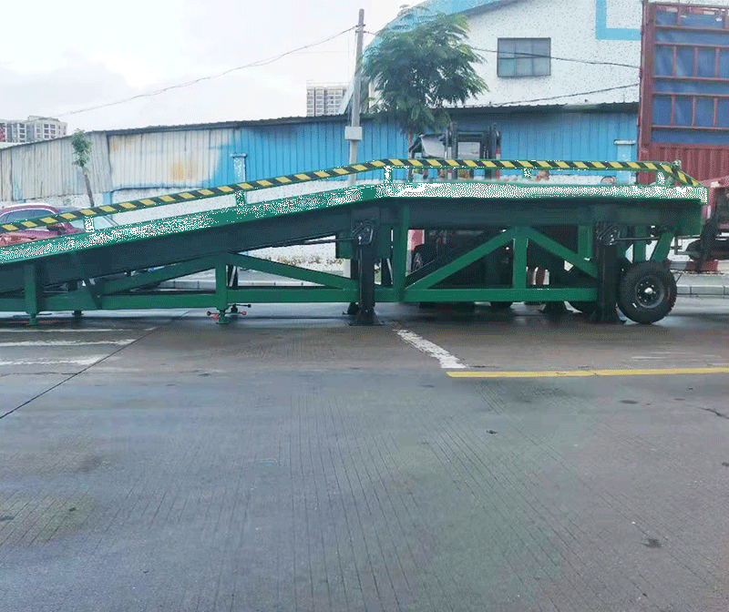 东莞20吨移动式登车桥